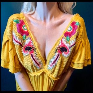 Boho high/low embroidered top